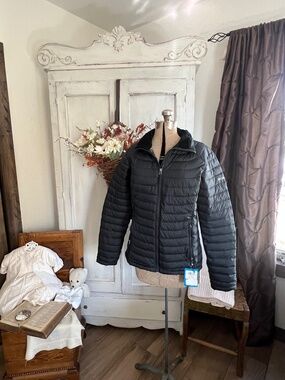 BRAND NEW WITH TAGS WOMEN'S COLUMBIA OMNI-HEAT BLACK JACKET MEDIUM